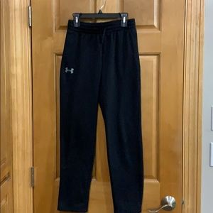 Athletic joggers